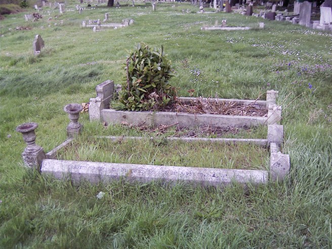 Herbert Chiddicks Grave 1