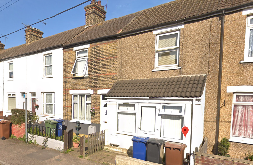 58, Salisbury Road, Grays