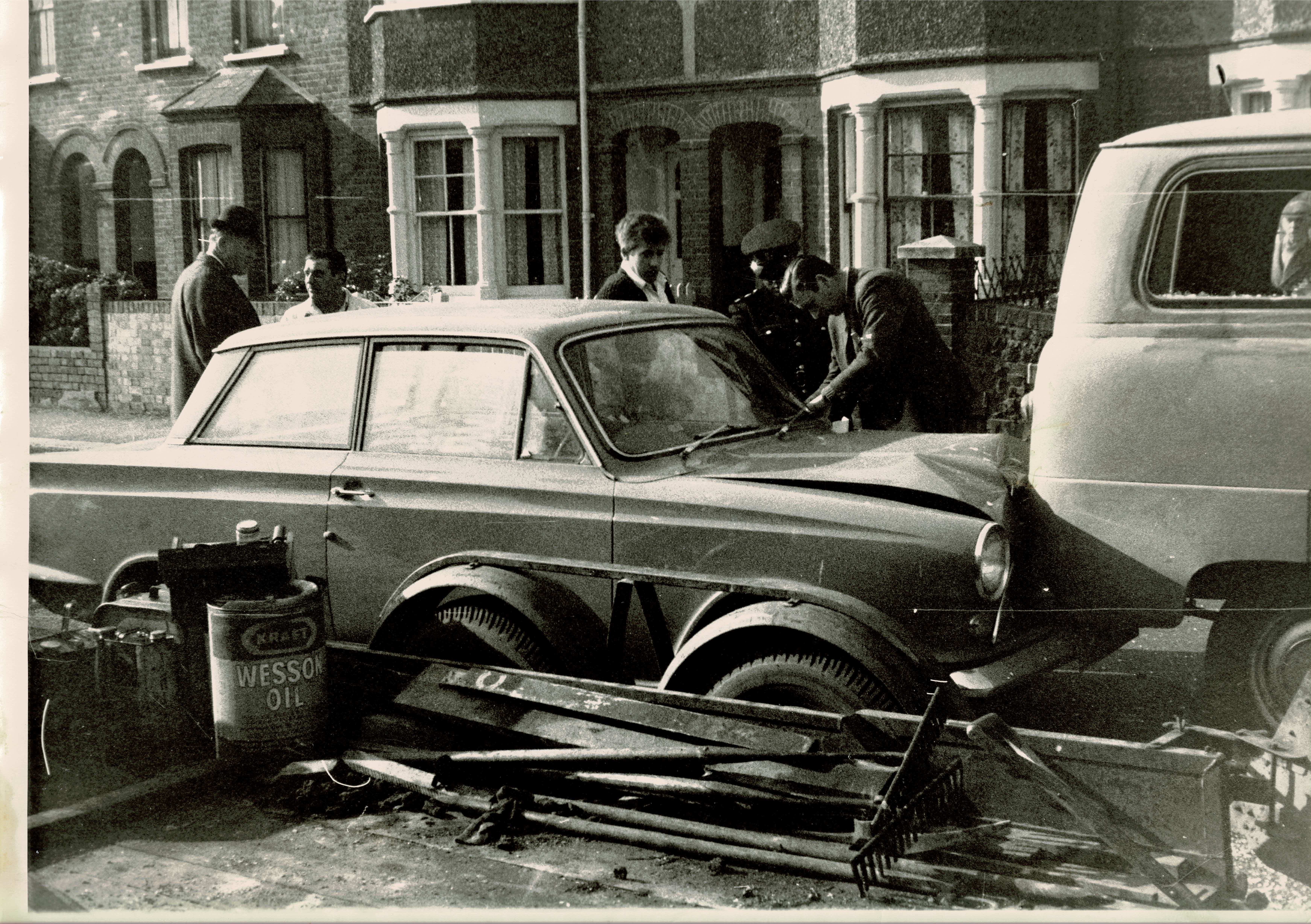 BRWDCA2662D1106_000302