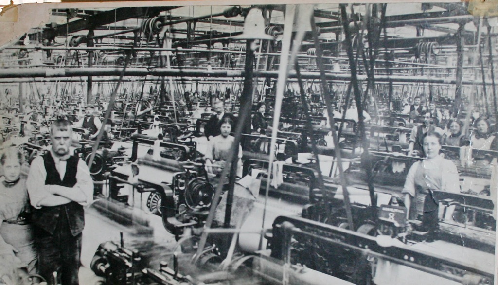 quarry-bank-mill-looms-1-1