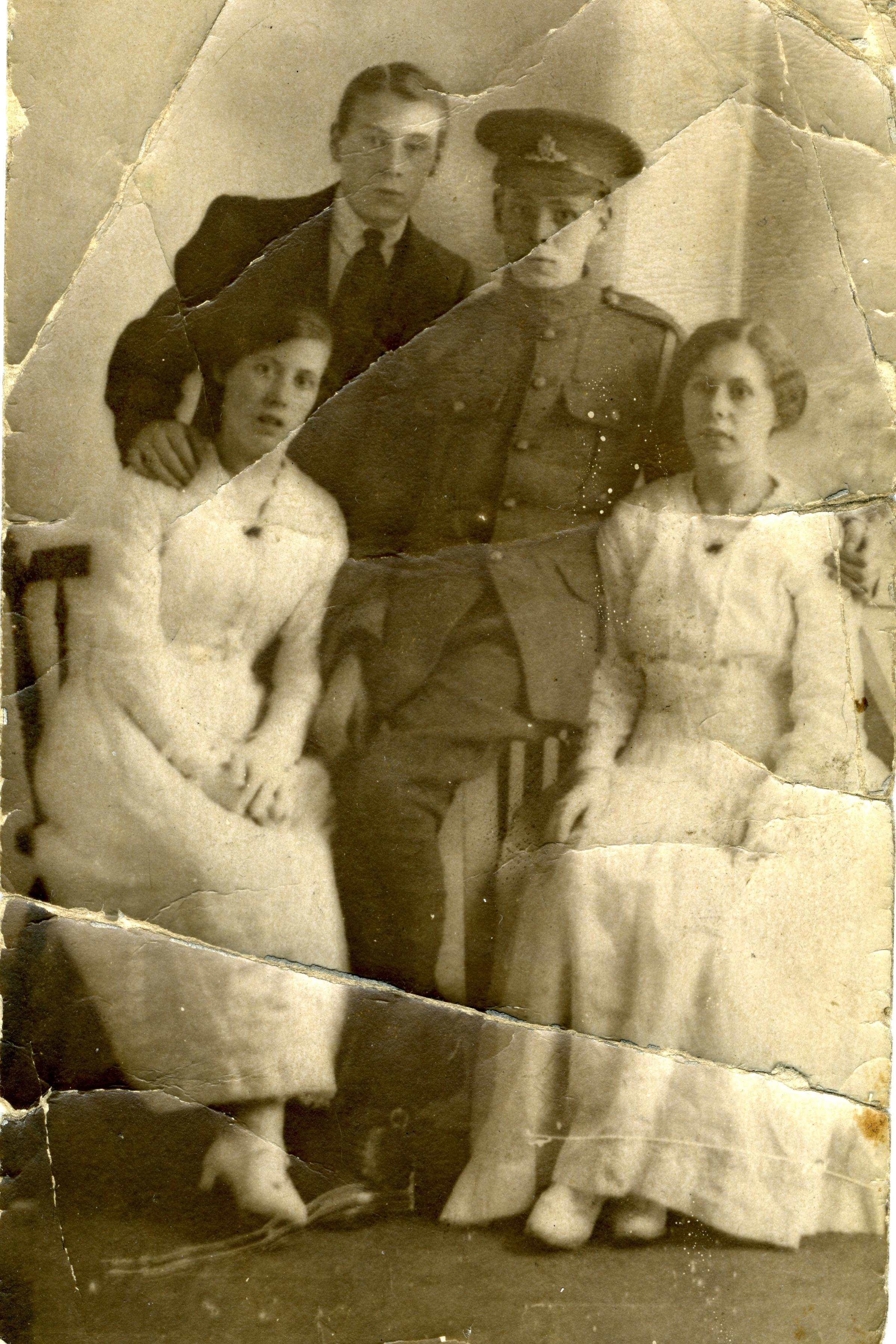 L to R): Kit, Tom, Ned and Nellie (taken in 1917 in Waterloo)